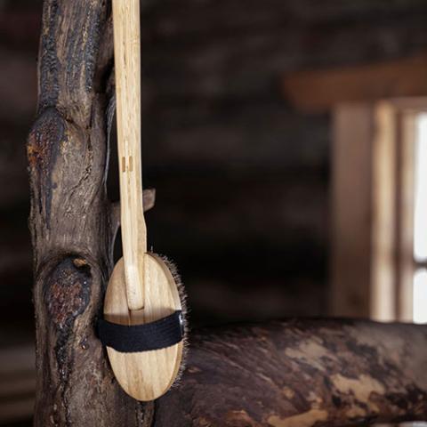 sauna_accessories_223831_bamboo_bath_brush_3